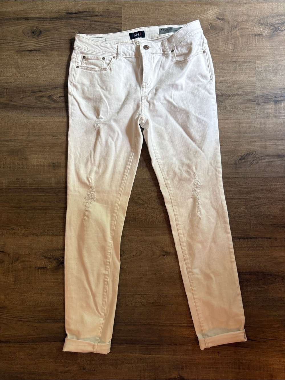 🌺10/$20 Women's White Distressed Jeans